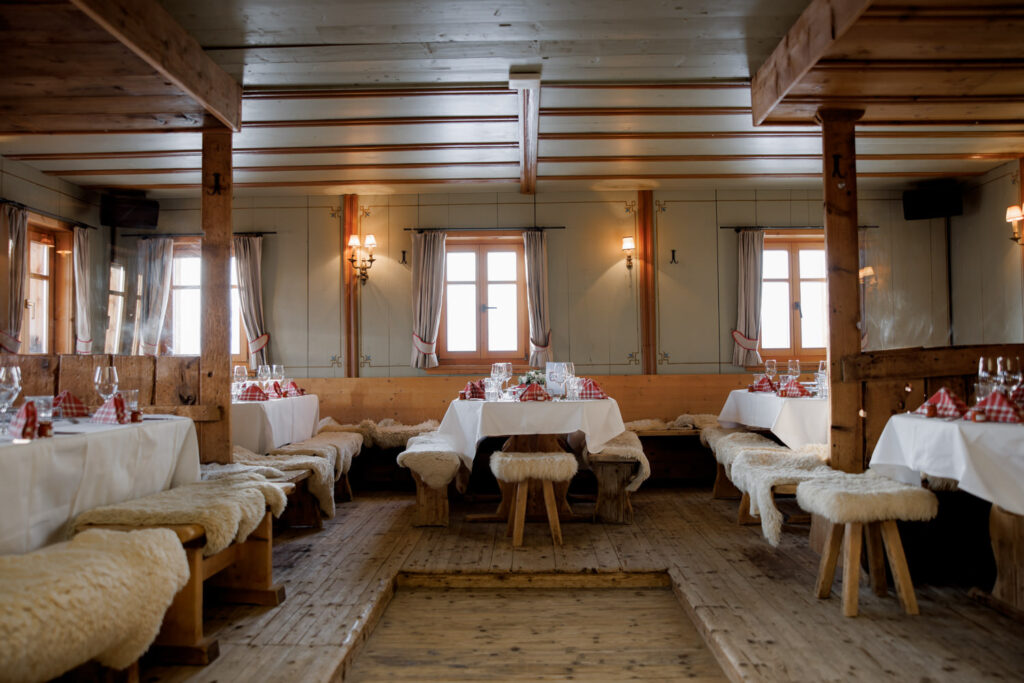 Swiss Alps Winter Wedding 27 1024x683 1