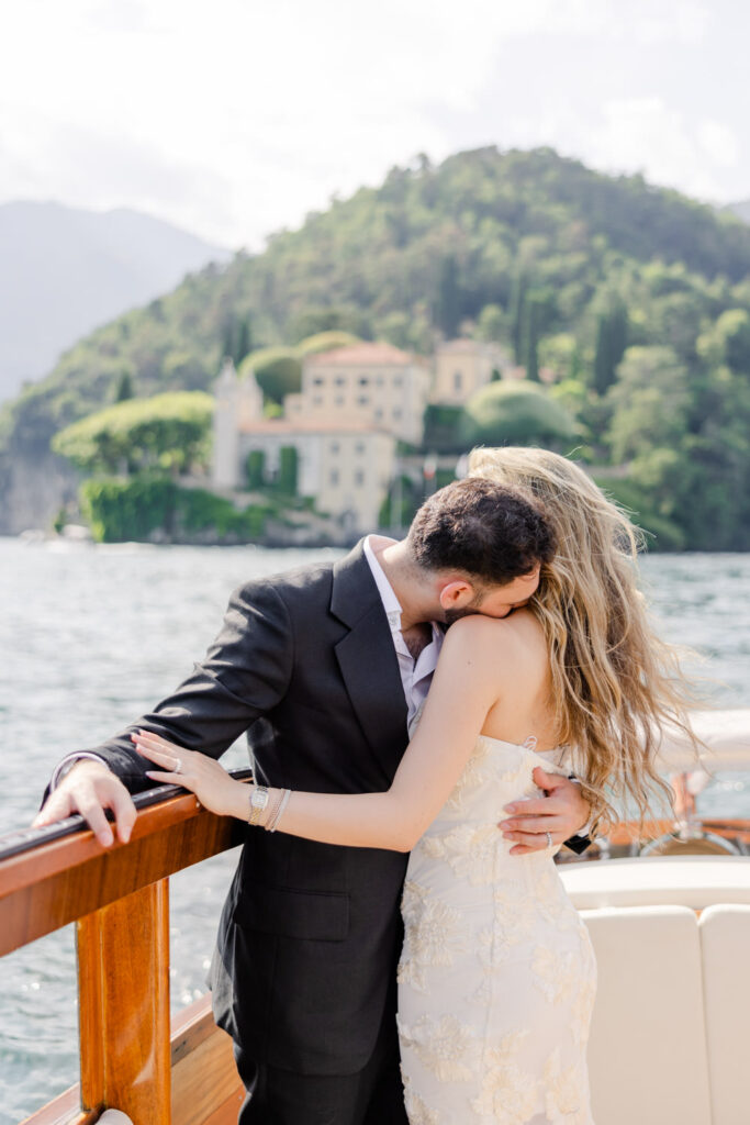 Couple Photoshooting at Villa del Balbianello 22