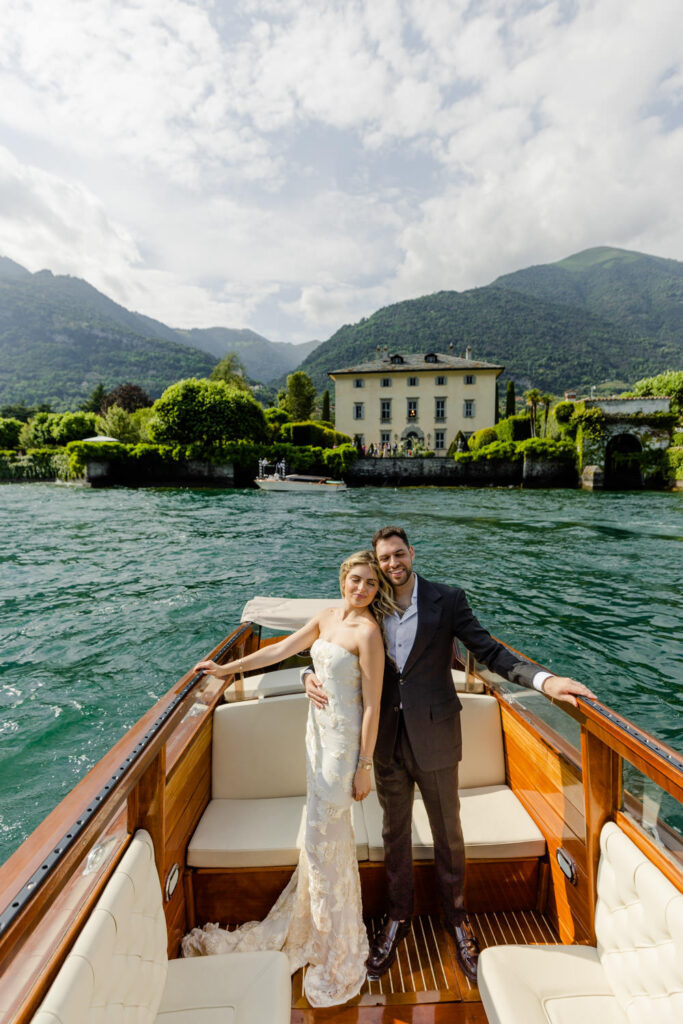 Couple Photoshooting at Villa del Balbianello 24 683x1024 1